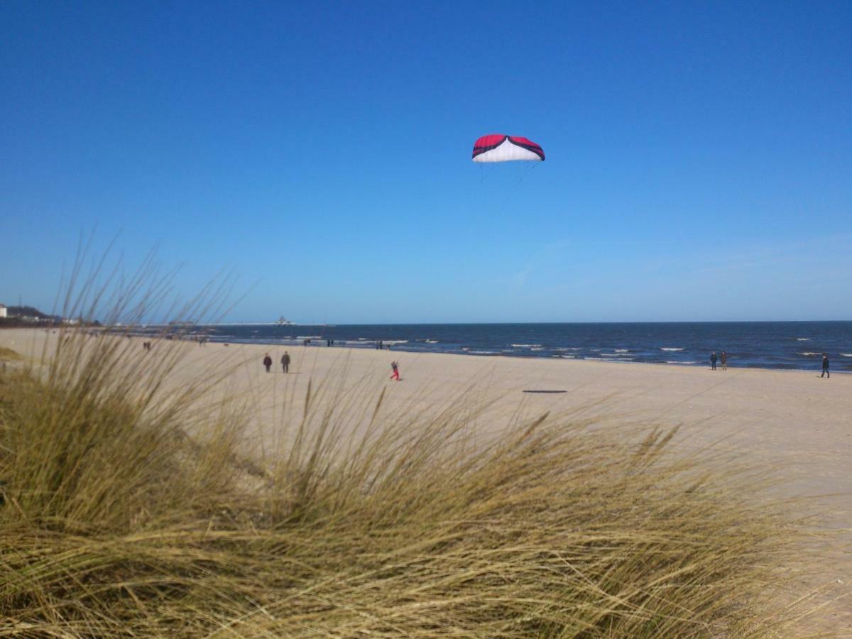 Waldhaus Gertrud - 120 M Zum Strand Heringsdorf  Eksteriør billede